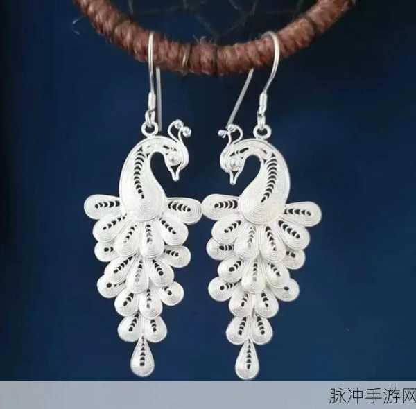 银色器物TXL金银花：银色器物与金银花的美丽融合，展现独特艺术魅力