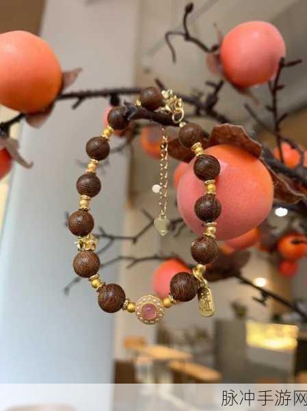 檀木板下的翘红痕SP图片：精美檀木板下的翘红痕，展现独特艺术魅力与韵味