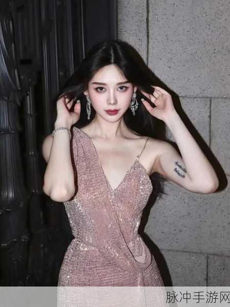 公交车上雪柔被猛烈进入：公交车上，雪柔被突如其来的激烈冲击震惊了。