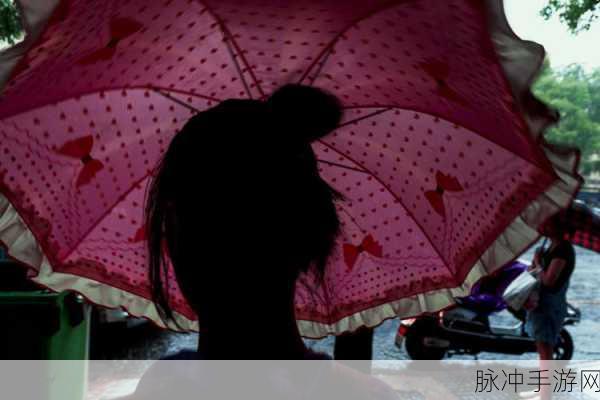 下雨天公交车站避雨1：在雨天公交车站避雨的温馨时刻与人情味