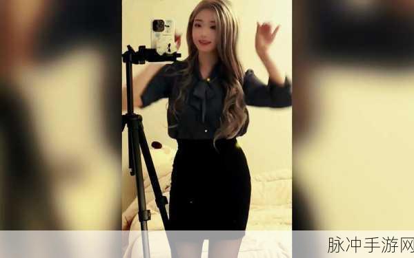 张娜英：张娜英：从舞台到生活的多元魅力与追求