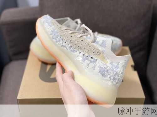 yeezy380蜜桃粉和白色红桃：Yeezy 380蜜桃粉与白色红桃的完美结合，时尚新选择