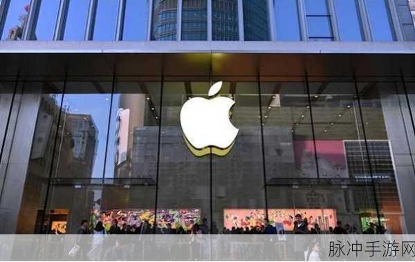 苹果一夜蒸发超900亿美元：苹果公司单日市值骤减超900亿美元，市场反应强烈