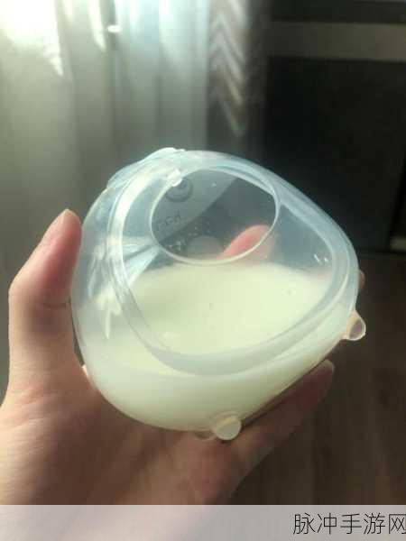一边下奶一次敷面膜视频：边下奶边享受面膜时光，双重呵护妈妈肌肤！