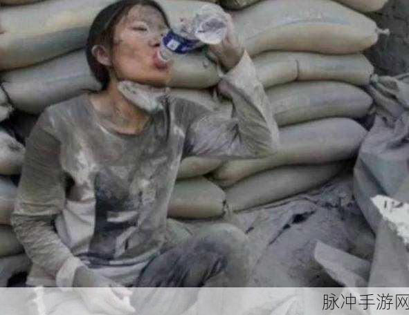 西施欠债无法偿还而被债主抓住：西施陷入债务危机，被逼无奈遭债主追讨