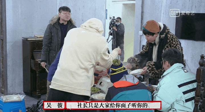 黑料门-今日黑料-最新反差免费：今日独家揭露：黑料门新动态与反差揭秘全览！