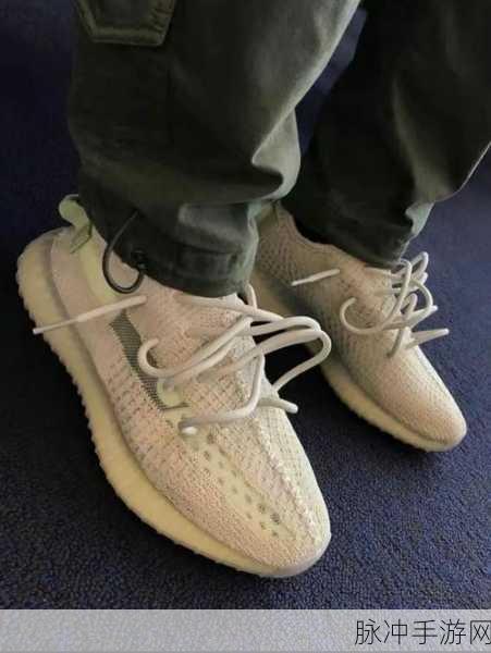 yeezy350v1亚洲：“探索Yeezy 350 V1：亚洲市场的潮流与风尚”